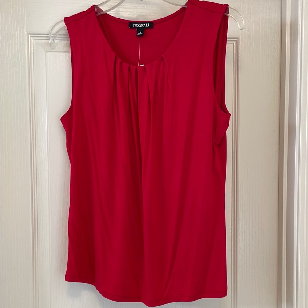 Roz & Ali Women's Red Sleeveless Top